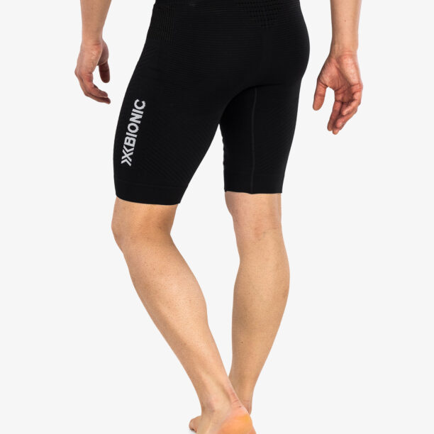 Pantaloni scurti alergare X-Bionic Regulator Run Speed - opal black/arctic white preţ