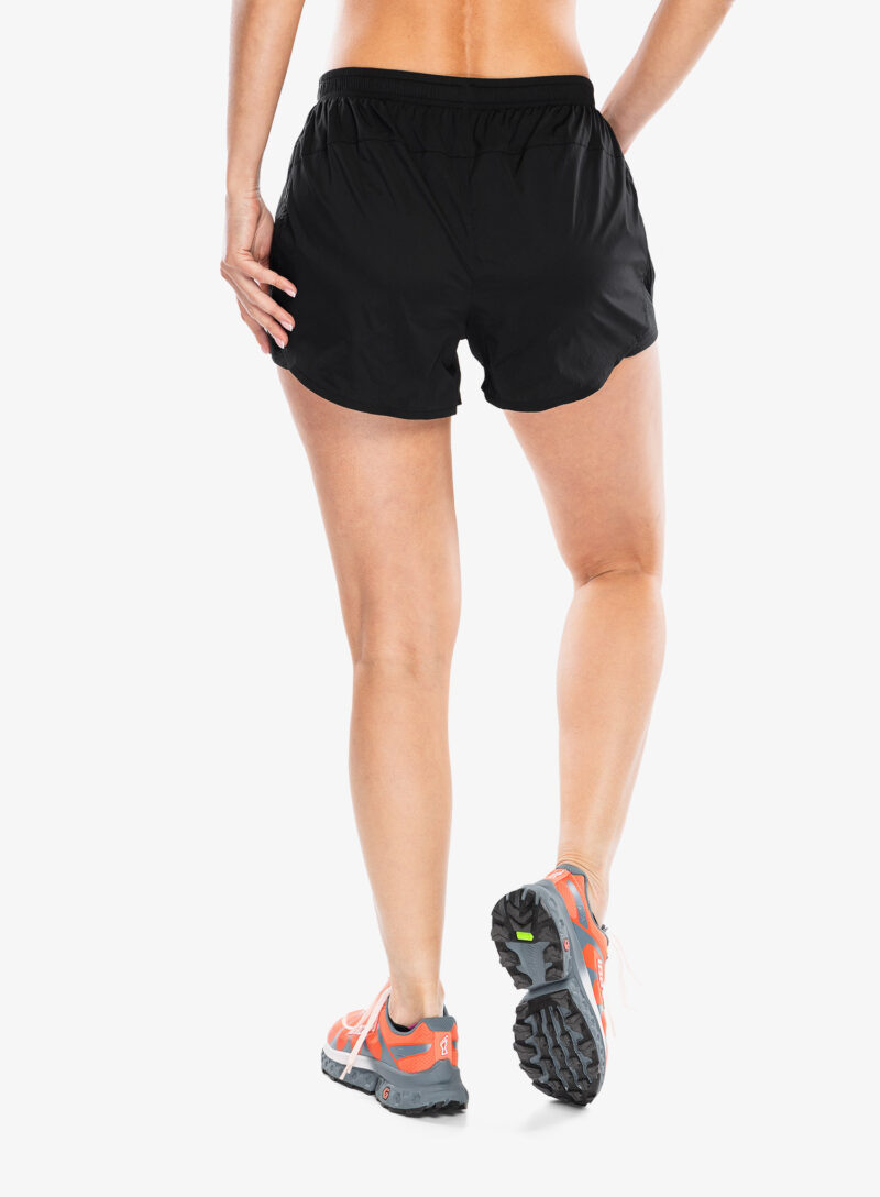 Pantaloni scurti alergare femei Icebreaker Impulse Running Shorts - black preţ