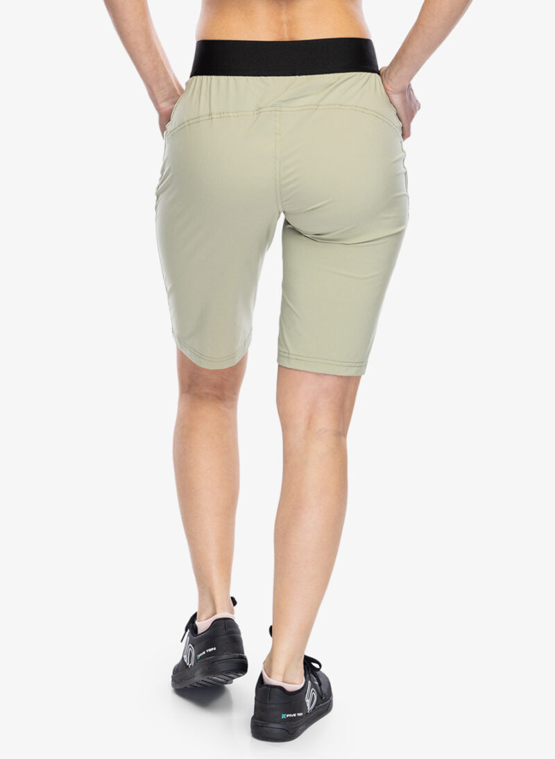 Pantaloni scurti ciclism femei ION Tech Logo Shorts - infused/green preţ