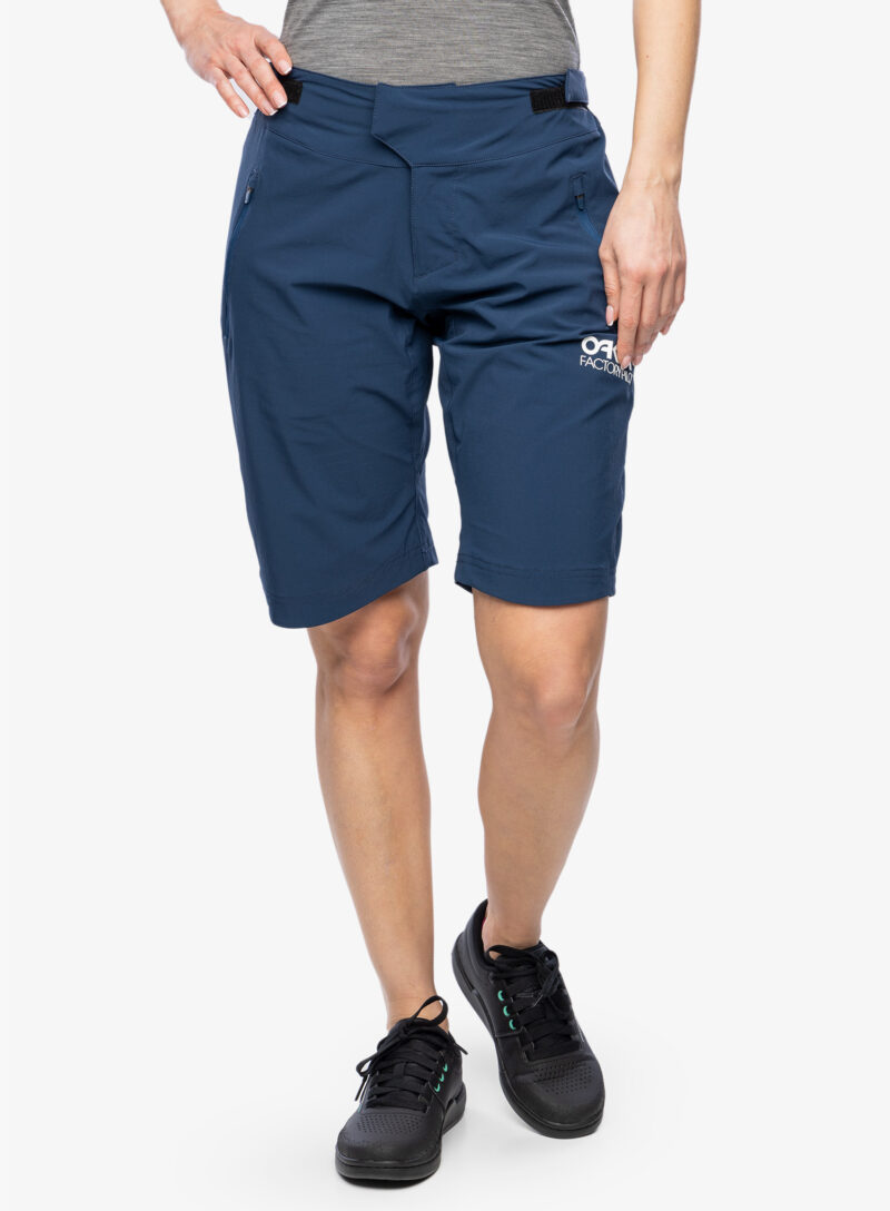 Pantaloni scurti ciclism femei Oakley Factory Pilot Lite Short - navy