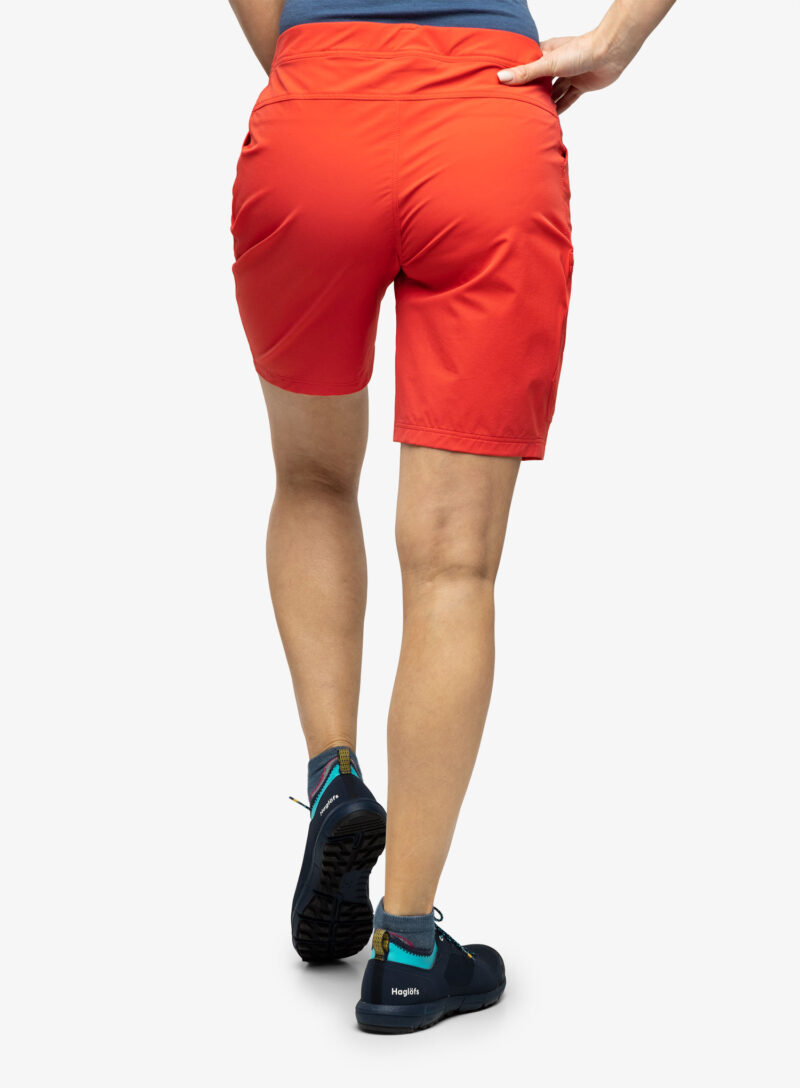 Pantaloni scurti drumetie femei Haglofs Lizard Softshell Shorts - poppy red preţ