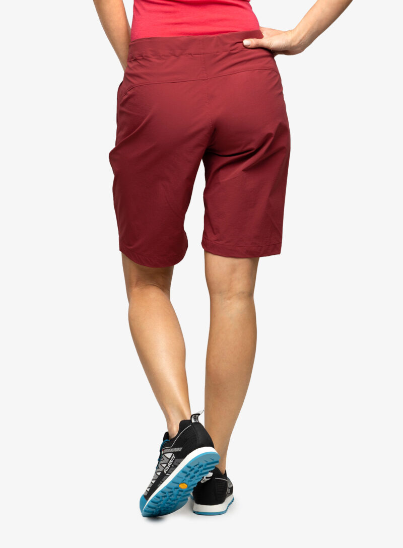 Pantaloni scurti drumetie femei Mountain Equipment Comici Short - tibetan red/capsicum preţ