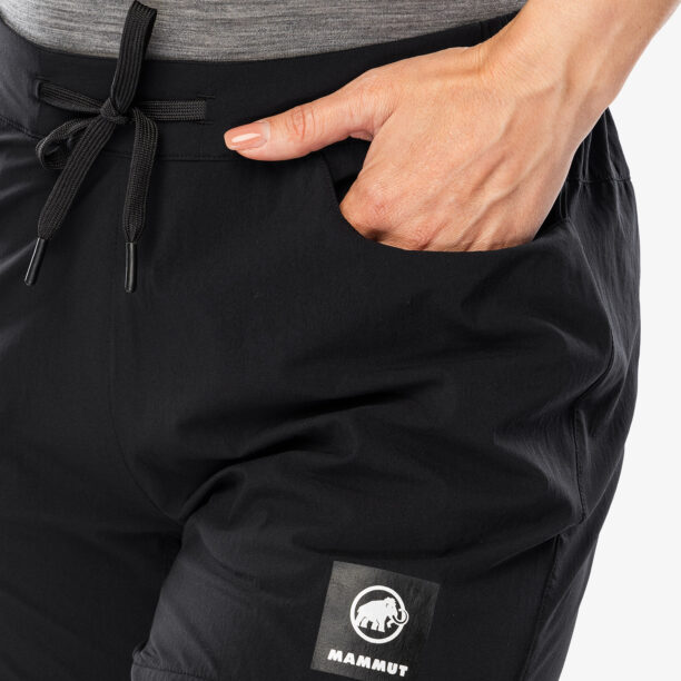 Original Pantaloni scurti escaladă pentru femei Mammut Massone Sport Shorts - black