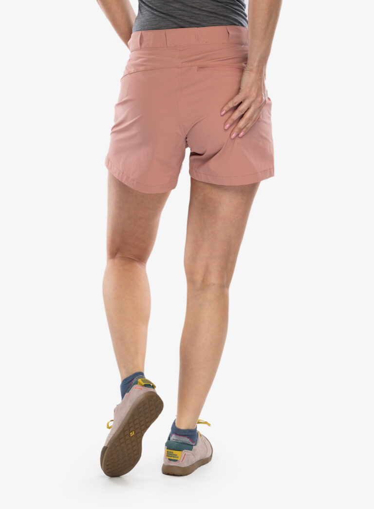 Pantaloni scurti femei Fjallraven High Coast Lite Shorts - dusty rose preţ