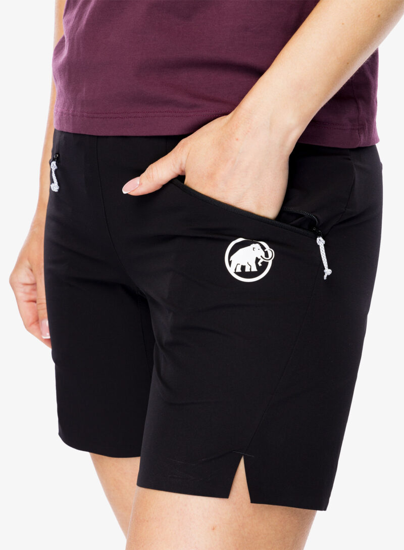 Original Pantaloni scurti femei Mammut Aenergy Light SO Shorts - black