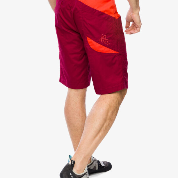 Preţ Pantaloni scurti pentru escaladă La Sportiva Bleauser Short - sangria/cherry tomato