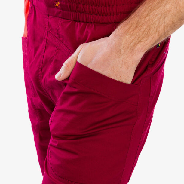 Original Pantaloni scurti pentru escaladă La Sportiva Bleauser Short - sangria/cherry tomato