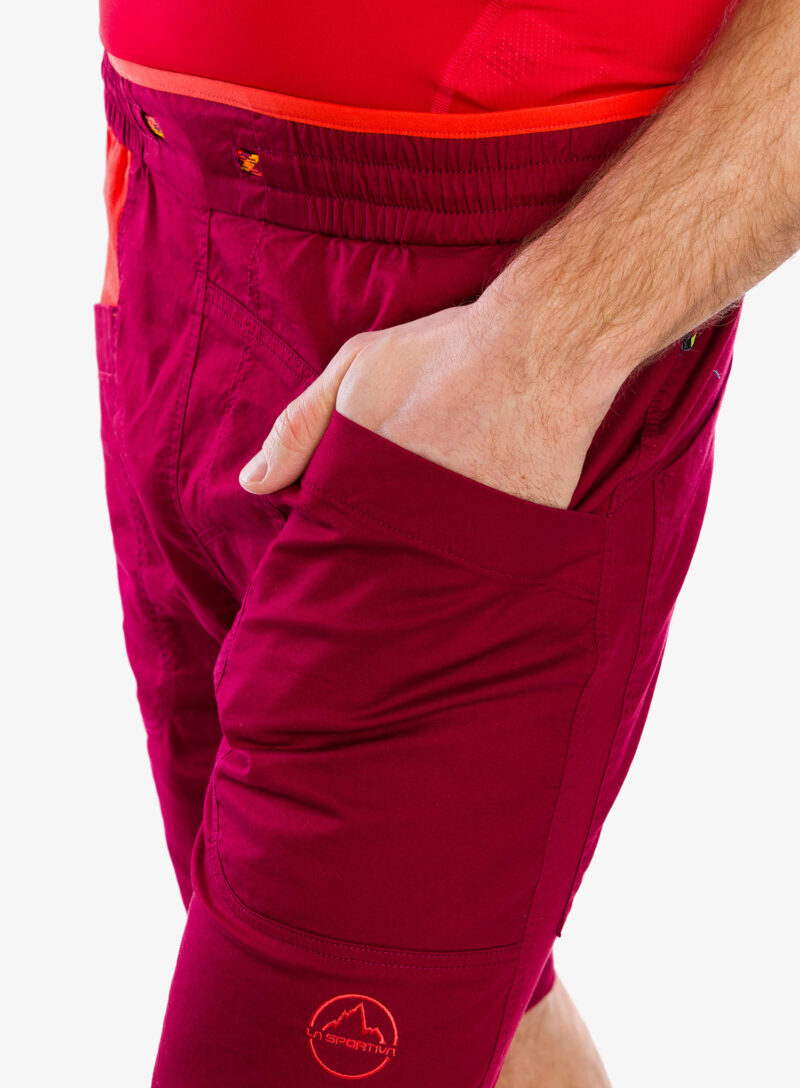 Original Pantaloni scurti pentru escaladă La Sportiva Bleauser Short - sangria/cherry tomato