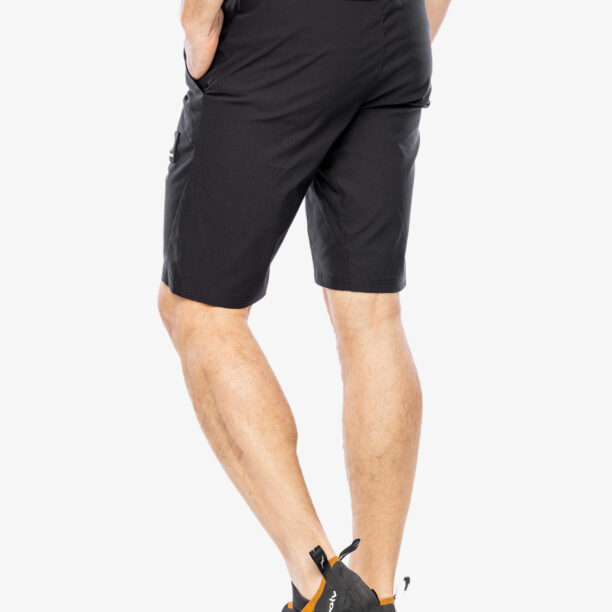 Preţ Pantaloni scurti pentru escaladă Mammut Massone Light Shorts - black