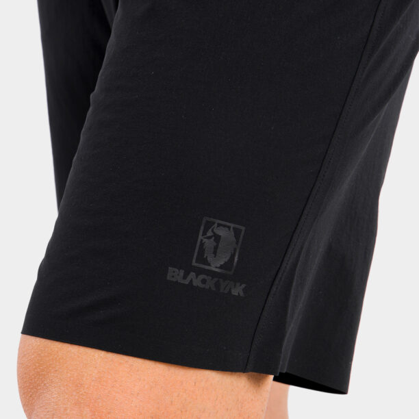 Original Pantaloni scurti sport BlackYak Boran Shorts - black beauty