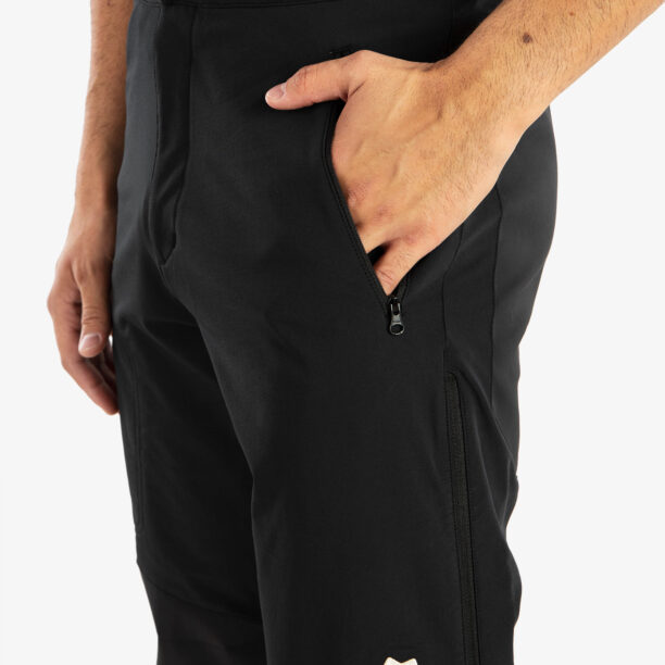 Cumpăra Pantaloni softshell Mountain Equipment Mission Pant - black