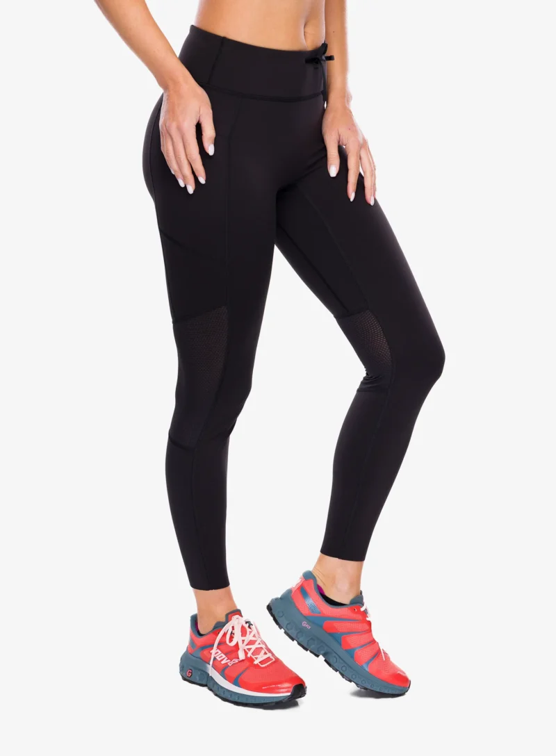 Cumpăra Pantaloni strâmți de damă Patagonia Endless Run 7/8 Tights - black