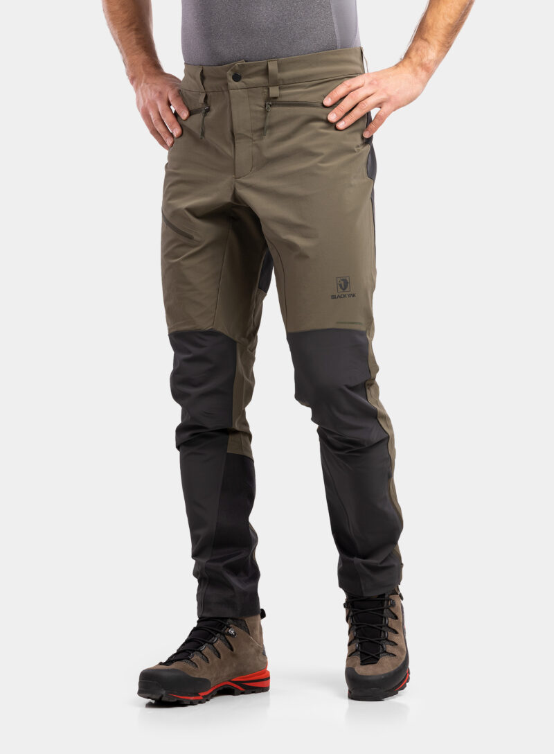 Cumpăra Pantaloni trekking BlackYak Aceh Pants - ivy green