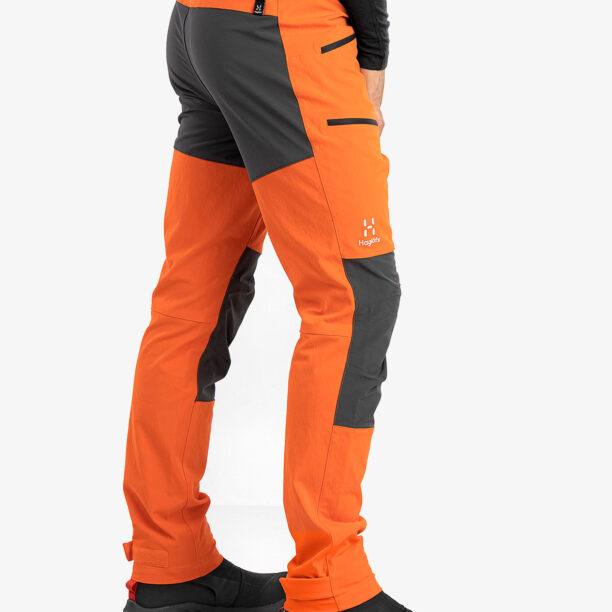 Pantaloni trekking barbati Haglofs Mid Slim Pant - flame orange/magnetite preţ