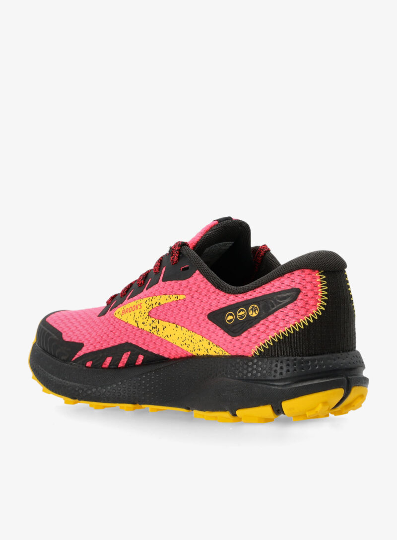 Original Pantofi alergare femei Brooks Divide 4 - diva pink/black/lemon