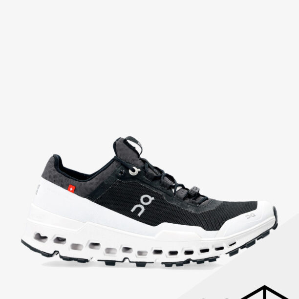 Pantofi alergare trail femei On Running Cloudultra - black/white