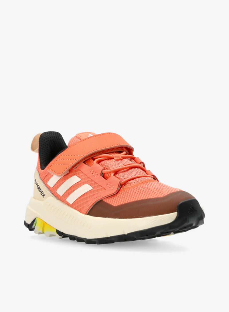 Cumpăra Pantofi fete adidas TERREX Trailmaker - coral/white/gold