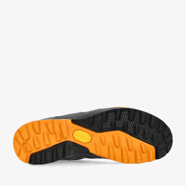 Pantofi outdoor AKU Rocket DFS GTX - black/orange preţ