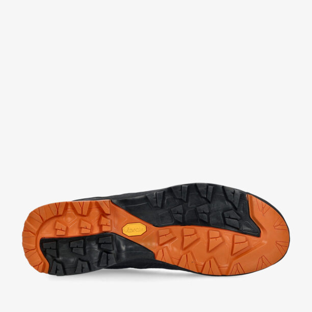 Pantofi outdoor barbati AKU Rock Dfs GTX - black/orange preţ