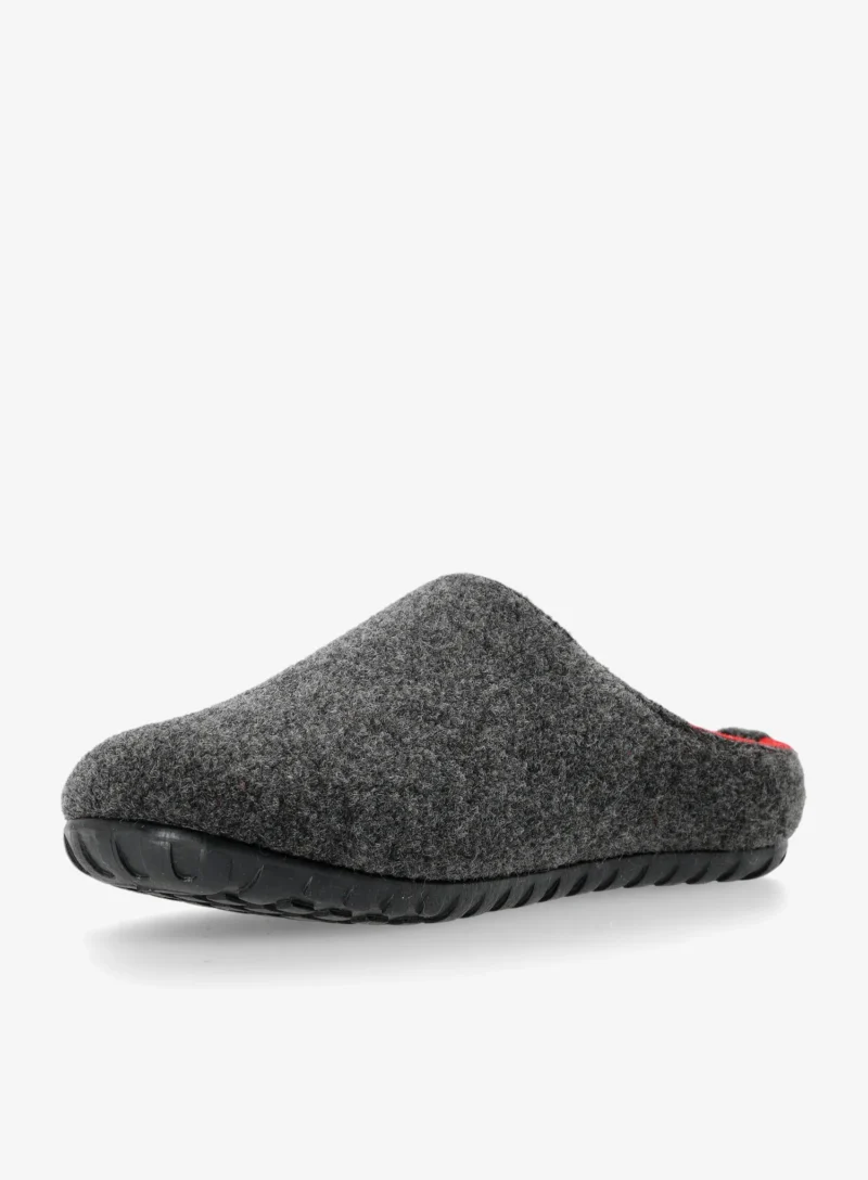 Preţ Papuci de casă Gumbies Outback - charcoal/red