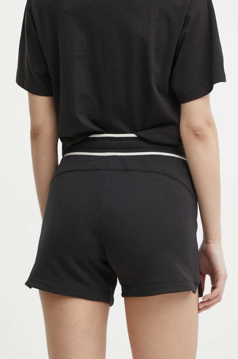 culoarea negru