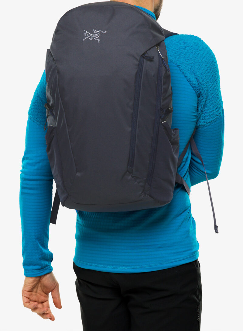 Rucsac Arcteryx Mantis 30 - black sapphire preţ