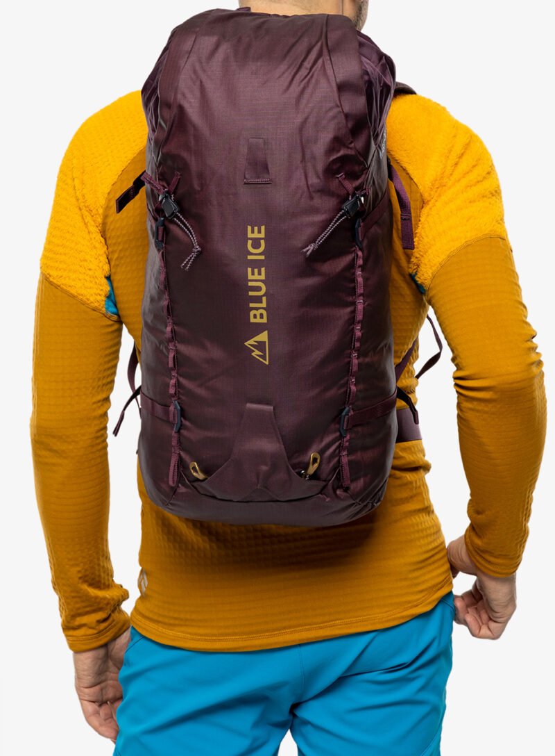 Rucsac alpinism Blue Ice Warthog 30L - winetasting preţ