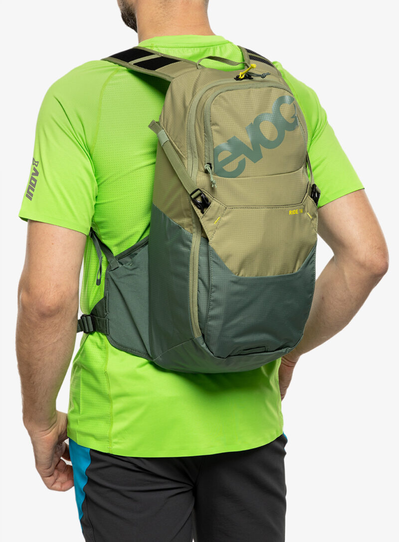 Rucsac ciclism Evoc Ride 16 - light olive/olive preţ