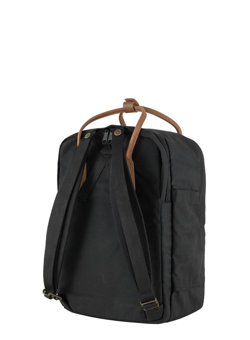 Rucsac de oras Fjallraven Kanken No 2 Laptop 15 - black preţ