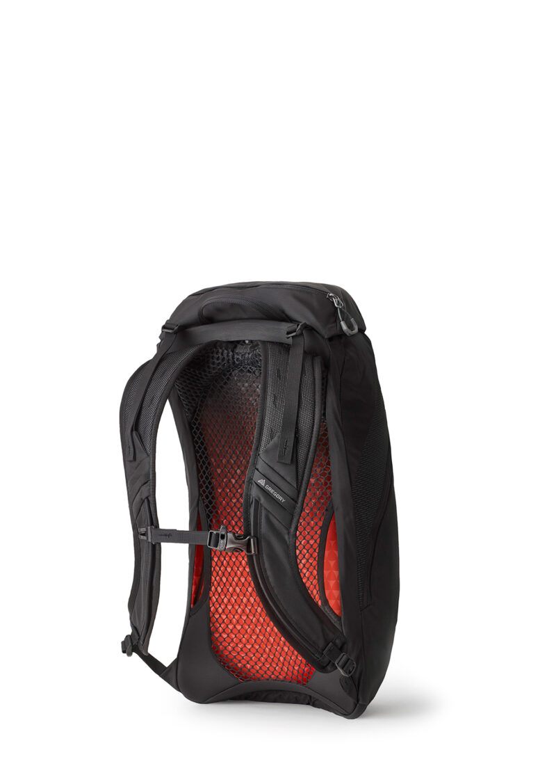 Rucsac drumetie Gregory Arrio 18 - flame black preţ