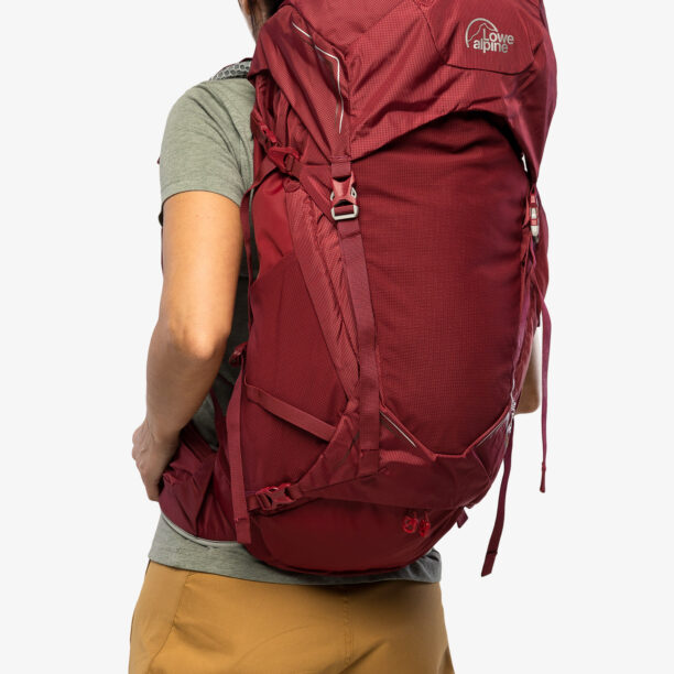 Rucsac drumetie Lowe Alpine AirZone Trek ND 33:40 - raspberry preţ