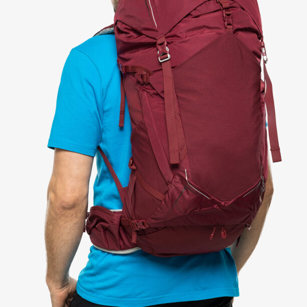 Rucsac drumetie Lowe Alpine AirZone Trek ND 43:50 - raspberry preţ