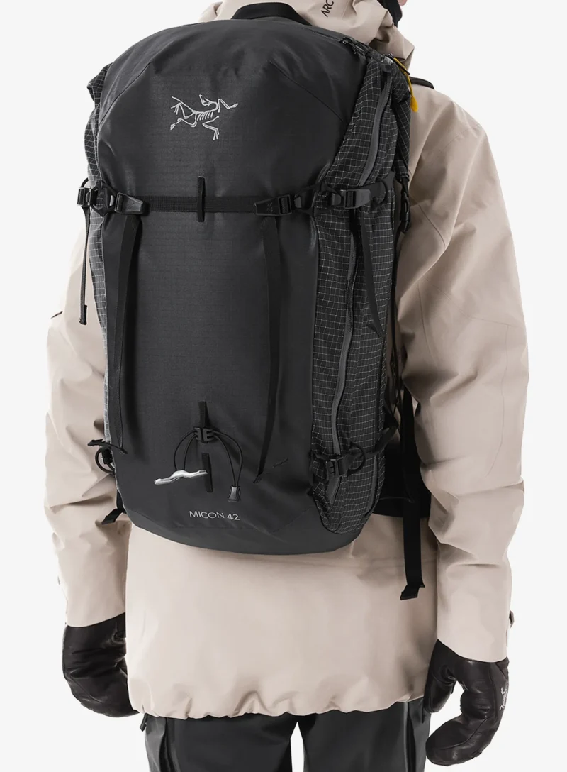 Rucsac schi de tura Arcteryx Micon 42 Backpack Short - black preţ