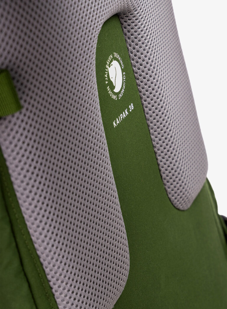 Cumpăra Rucsac trekking Fjallraven Kaipak 38 - pine green