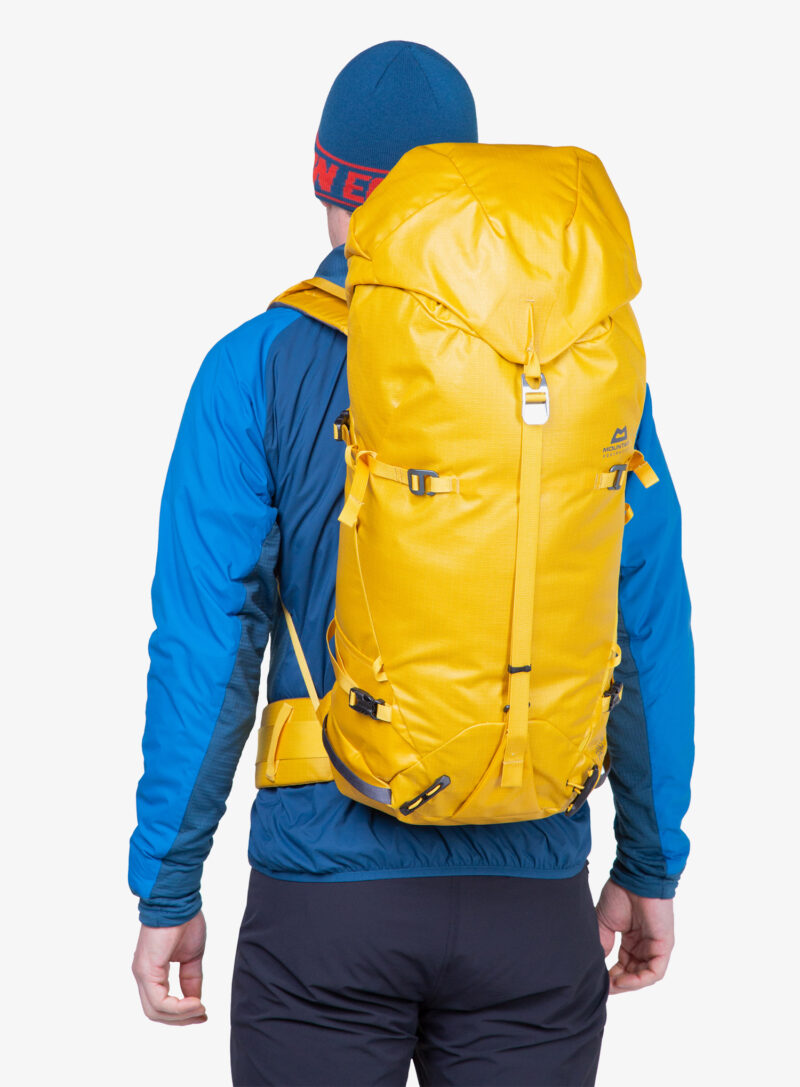 Rucsac trekking Mountain Equipment Fang 42+ - sulphur preţ