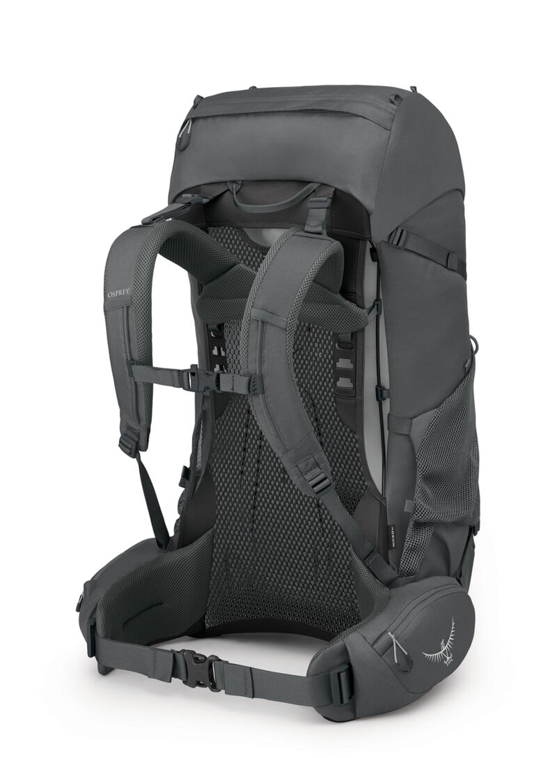 Rucsac trekking Osprey Rook 65 - dark charcoal/silver lining preţ