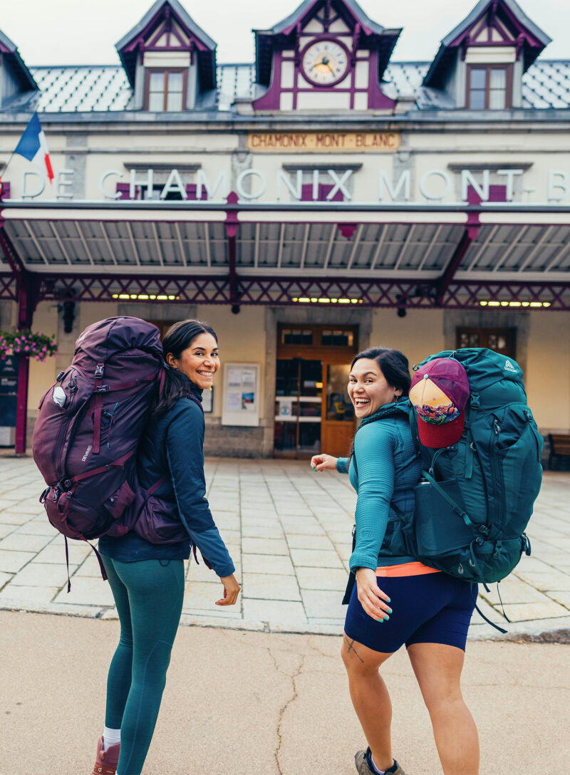 Cumpăra Rucsac trekking femei Gregory Deva 60 - emerald green