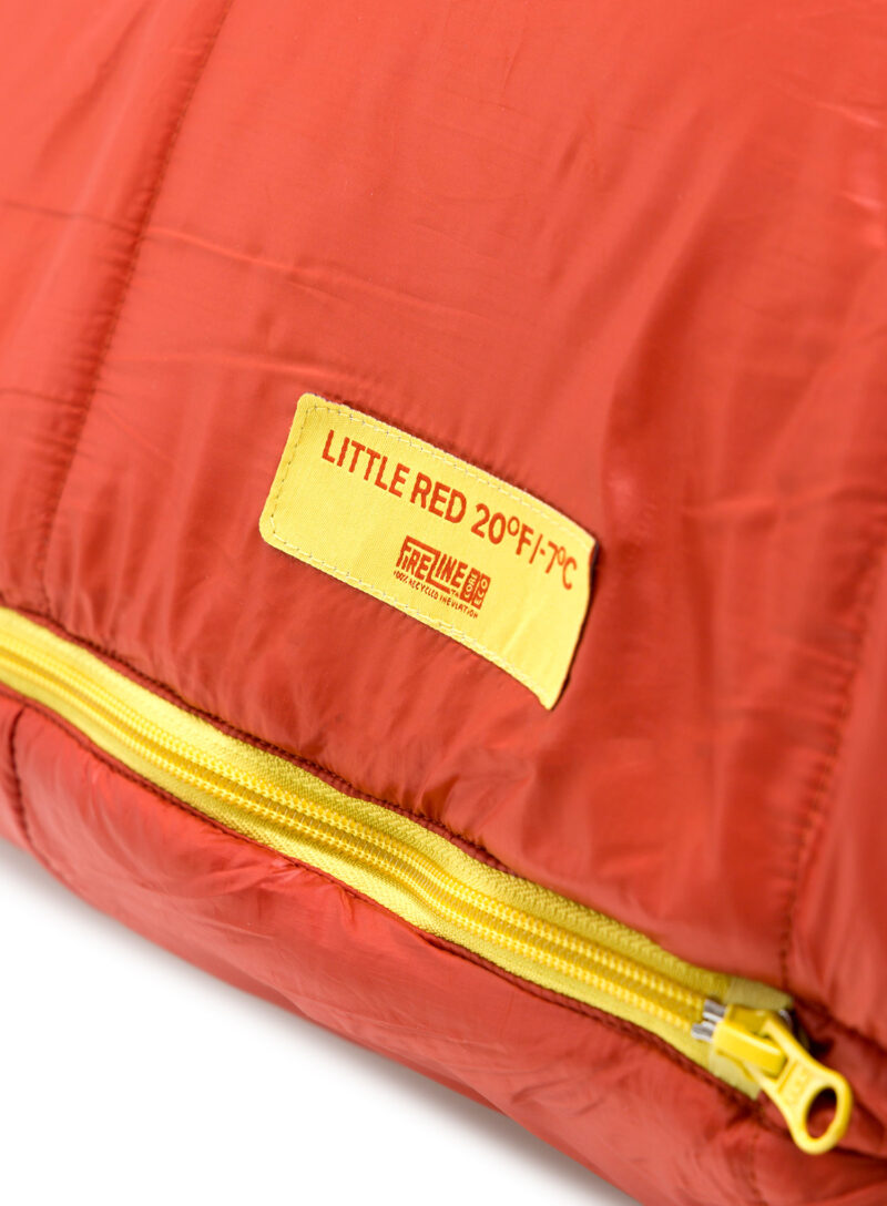 Sac de dormit Big Agnes Little Red 20 (Fireline Core Recycled) Right preţ