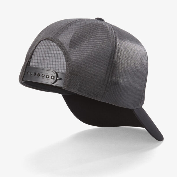 Șapcă Arcteryx Bird Word Trucker Curved Hat - black/graphite preţ