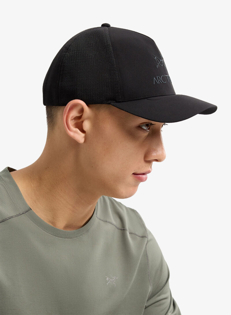 Original Șapcă Arcteryx Bird Word Trucker Curved Hat - black/graphite