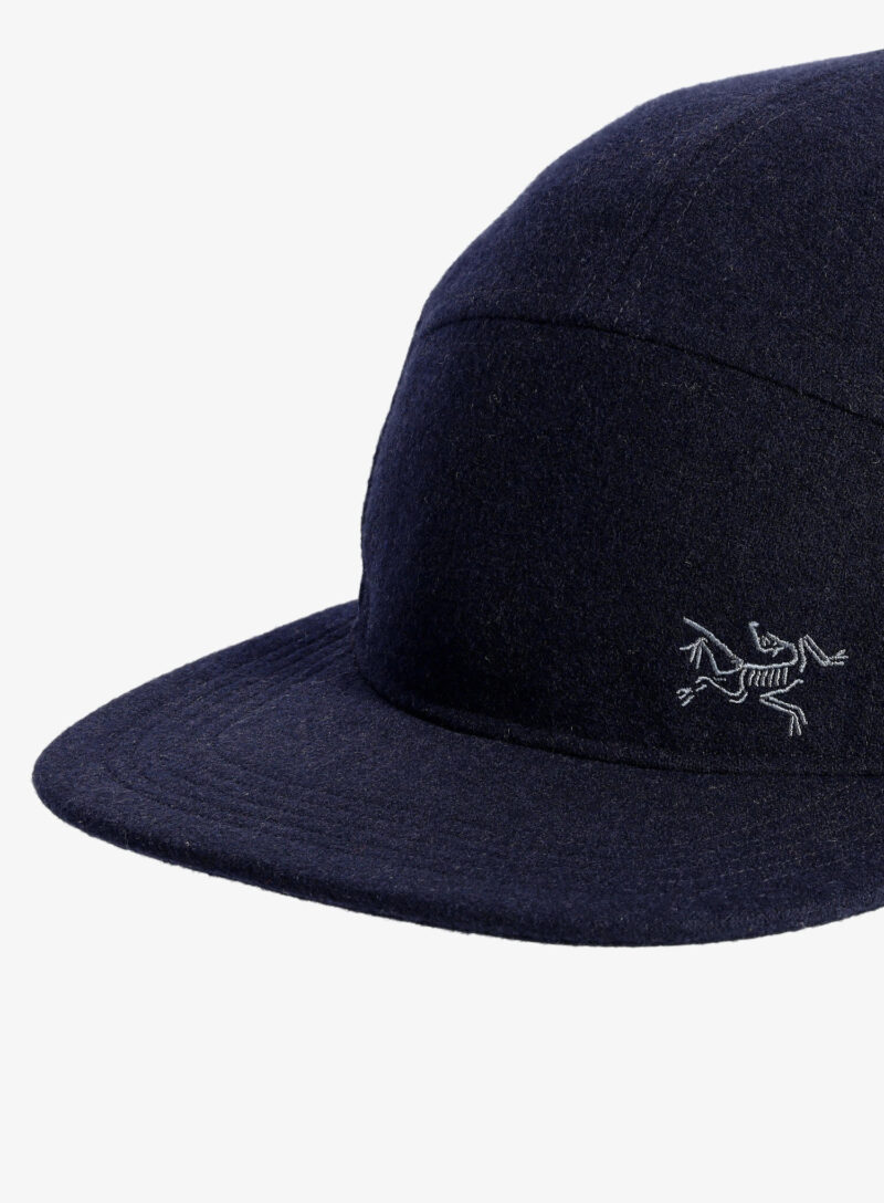 Preţ Șapcă Arcteryx Wool Calidum 5 Panel Hat - black sapphire