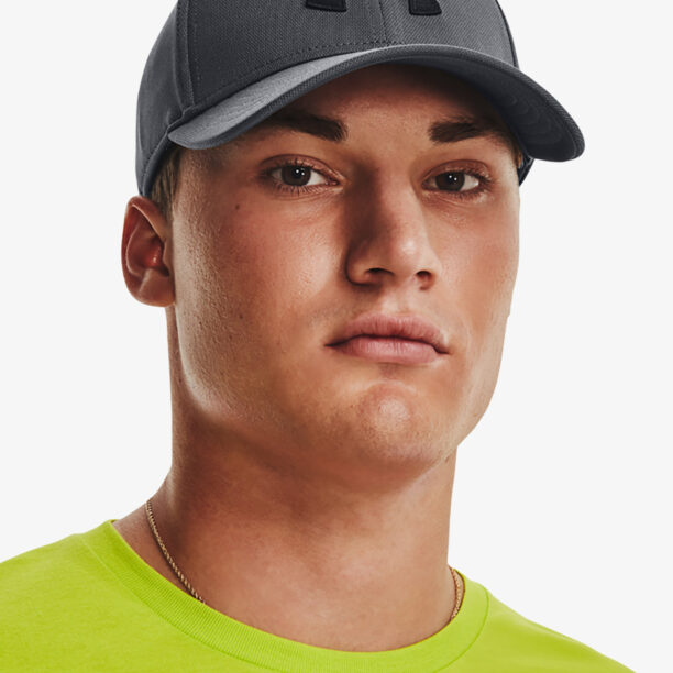 Original Șapcă bărbaţi Under Armour Blitzing Adjustable Cap - pitch gray/black