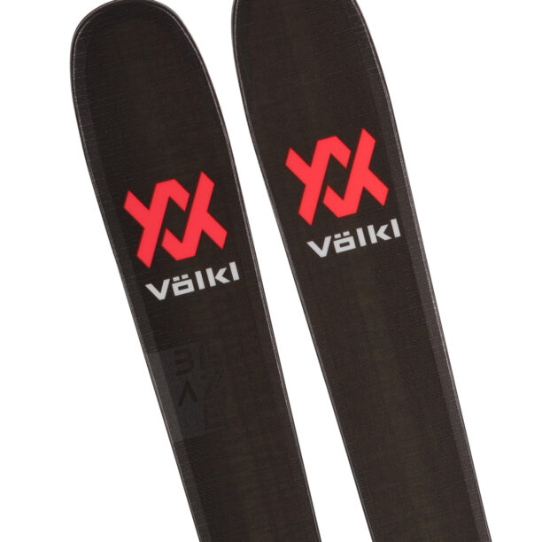 Schiuri de tura Volkl Blaze 94 Flat preţ