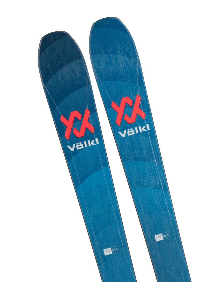 Schiuri de tura Volkl Rise Above 88 Flat preţ