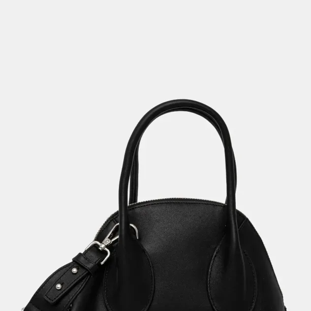 Sisley poseta de piele culoarea negru