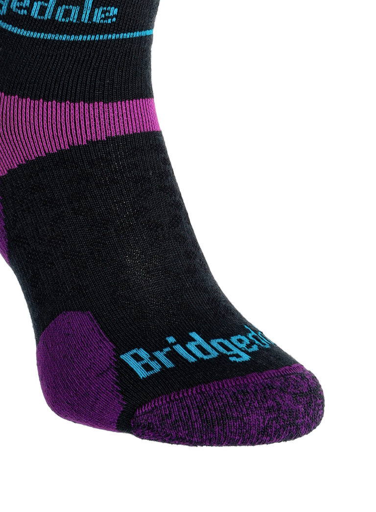 Preţ Șosete alergare Bridgedale Ultralight T2 Merino Sport Low - charcoal/purple