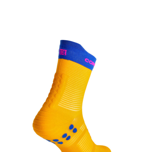 Șosete alergare Compressport Pro Racing Socks v4.0 Run High - saffron/dazz blue preţ