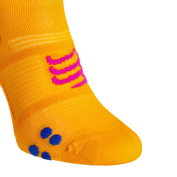 Preţ Șosete alergare Compressport Pro Racing Socks v4.0 Run High - saffron/dazz blue