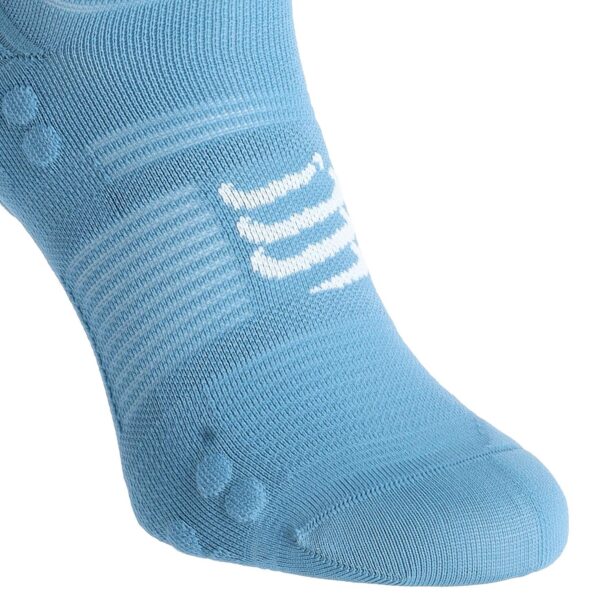 Preţ Șosete alergare Compressport Pro Racing Socks v4.0 Run Low - niagara blue/white