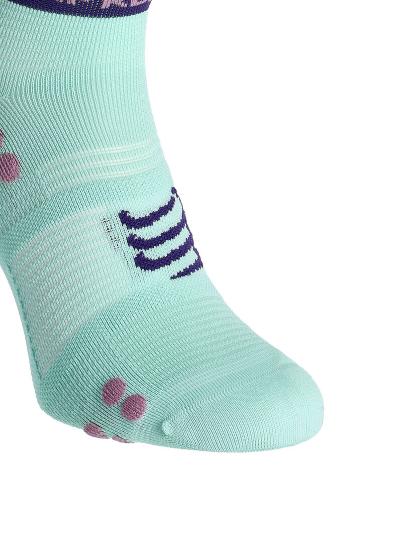 Preţ Șosete alergare Compressport Pro Racing Socks v4.0 Run Low - shell blue/purple